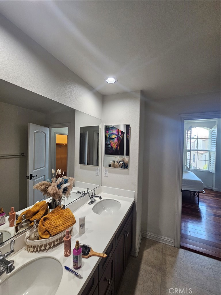 MLS #PW25270741 image #7