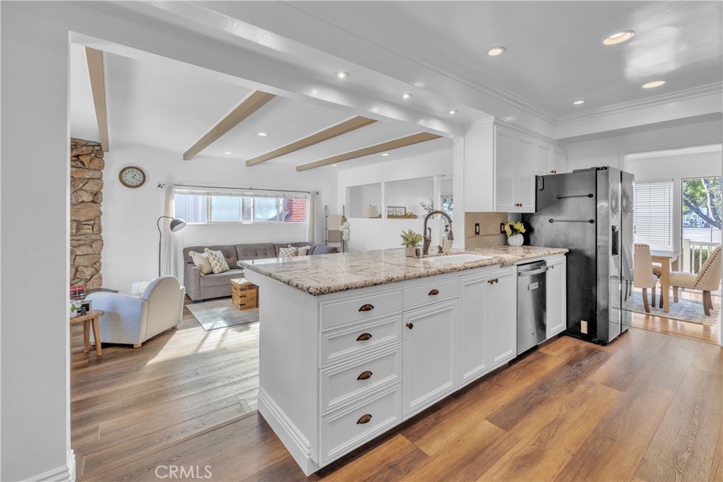 MLS #PW25270769 image #1