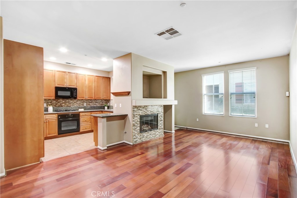 MLS #PW25270790 image #5