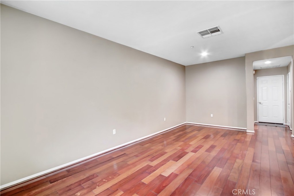 MLS #PW25270790 image #6