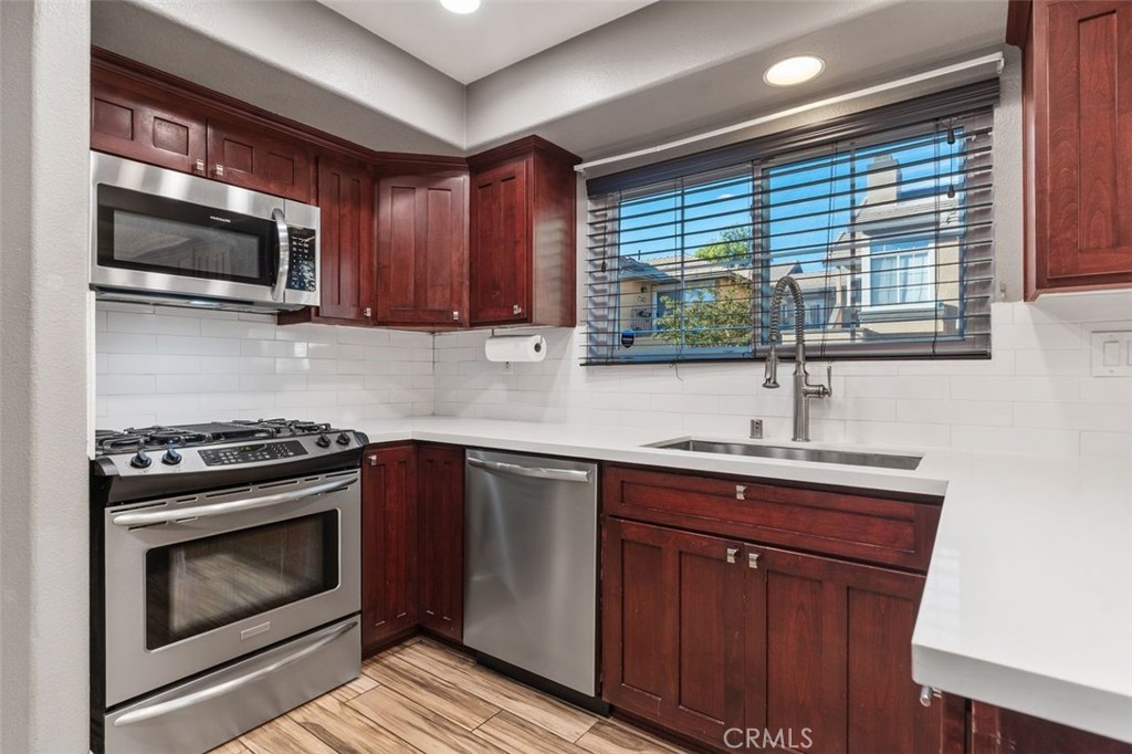 MLS #PW25270857 image #10