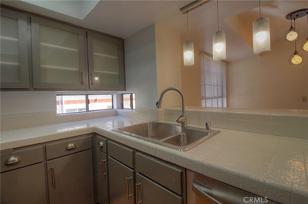 MLS #PW25270895 image #15