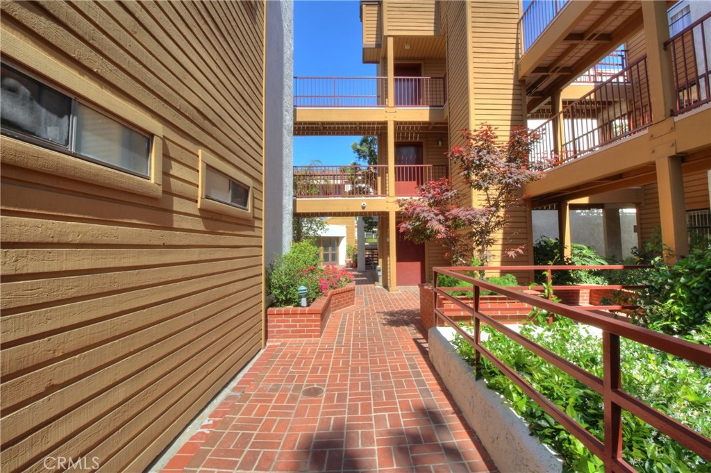 MLS #PW25270895 image #36