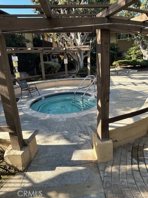 MLS #PW25270903 image #2