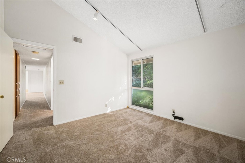 MLS #PW25270933 image #43