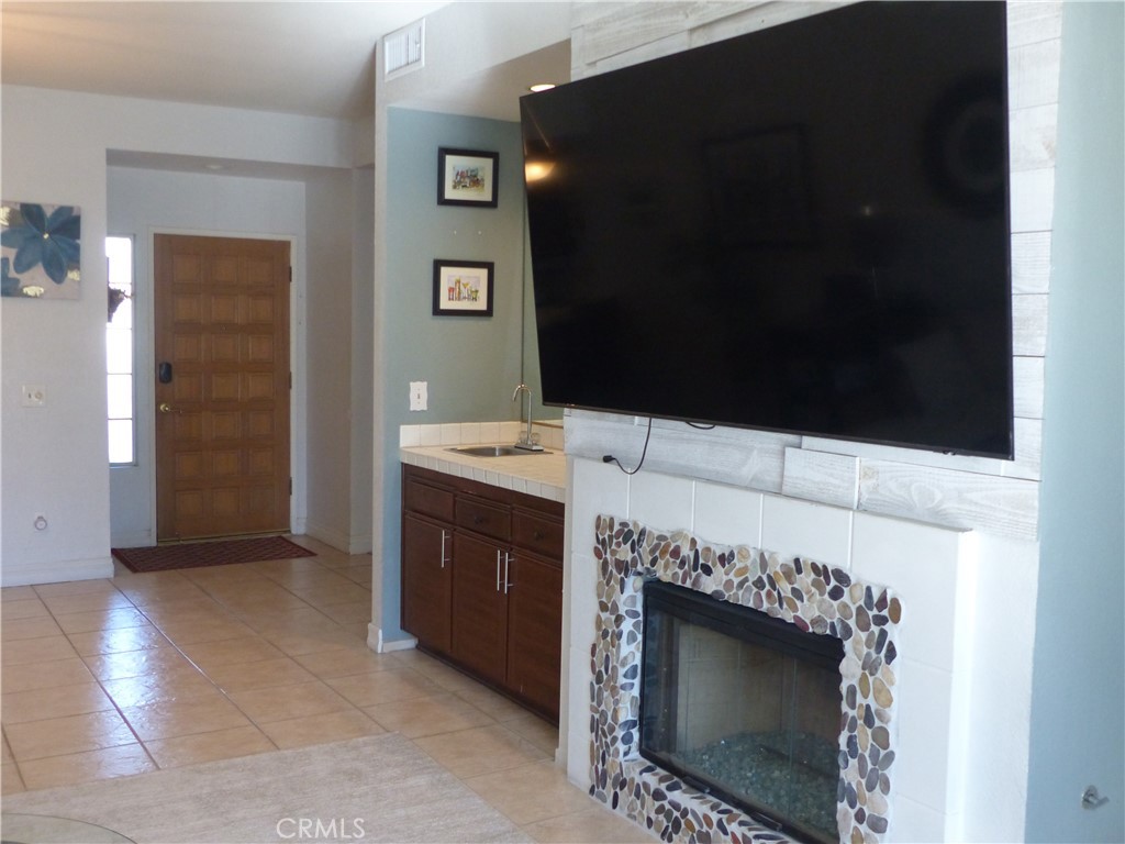 MLS #PW25270970 image #7