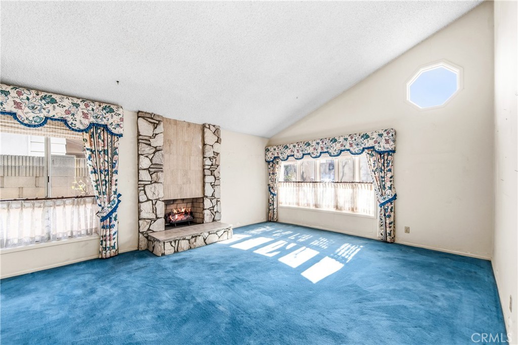 MLS #PW25271004 image #3