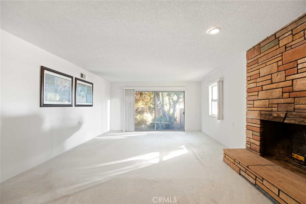 MLS #PW25271046 image #4