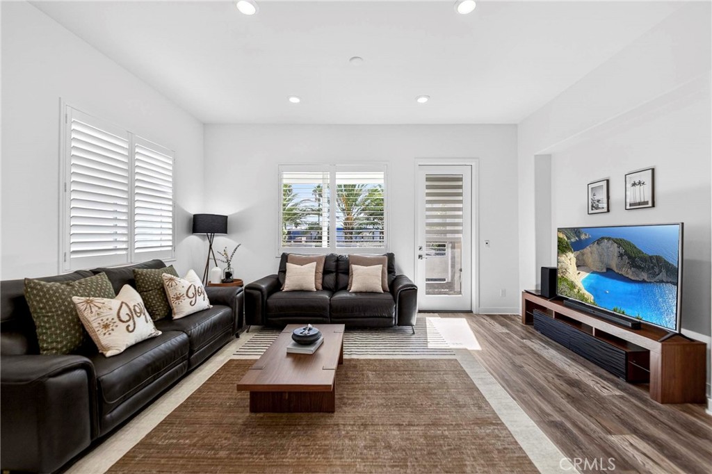 MLS #PW25271055 image #11