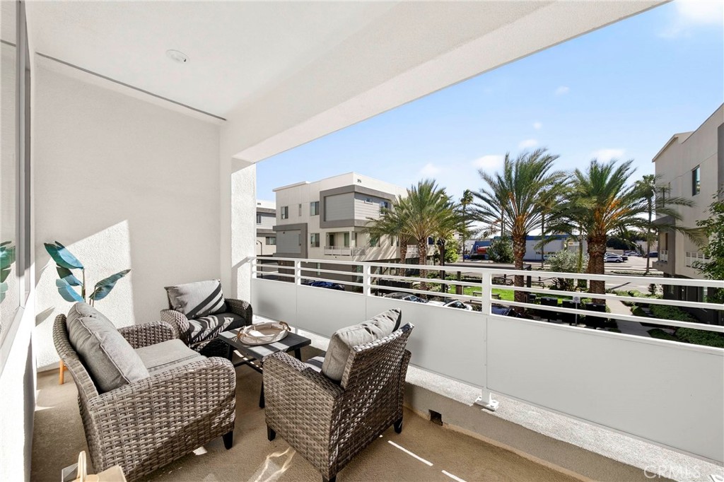 MLS #PW25271055 image #3