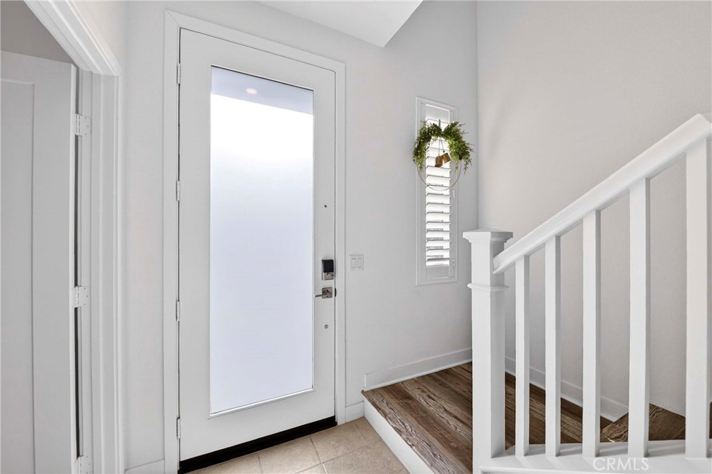 MLS #PW25271055 image #4