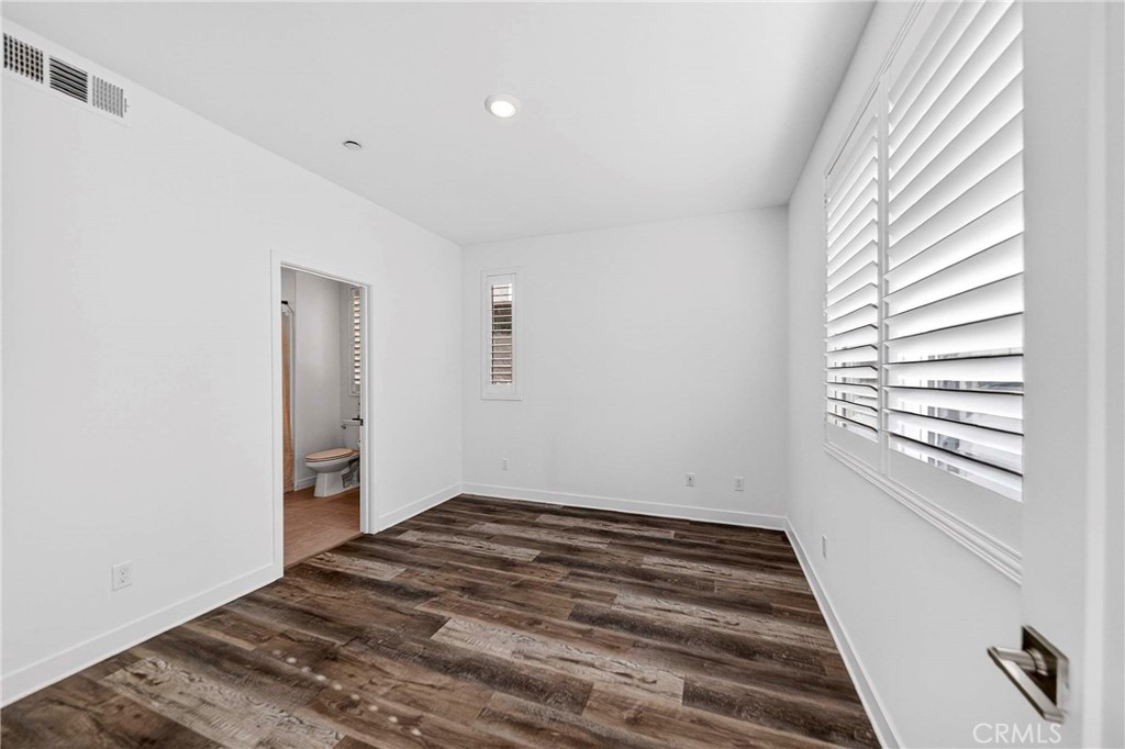 MLS #PW25271055 image #5