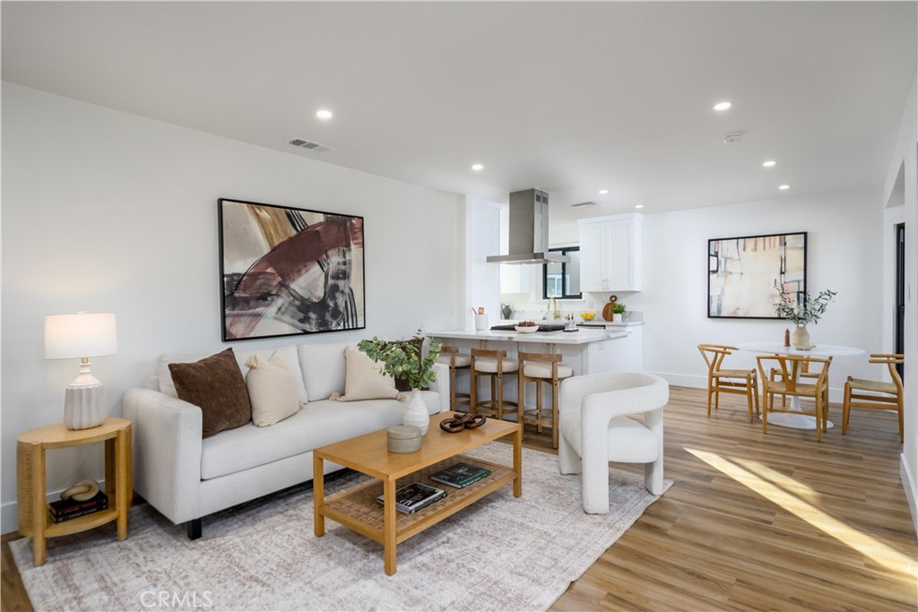 MLS #PW25271163 image #1