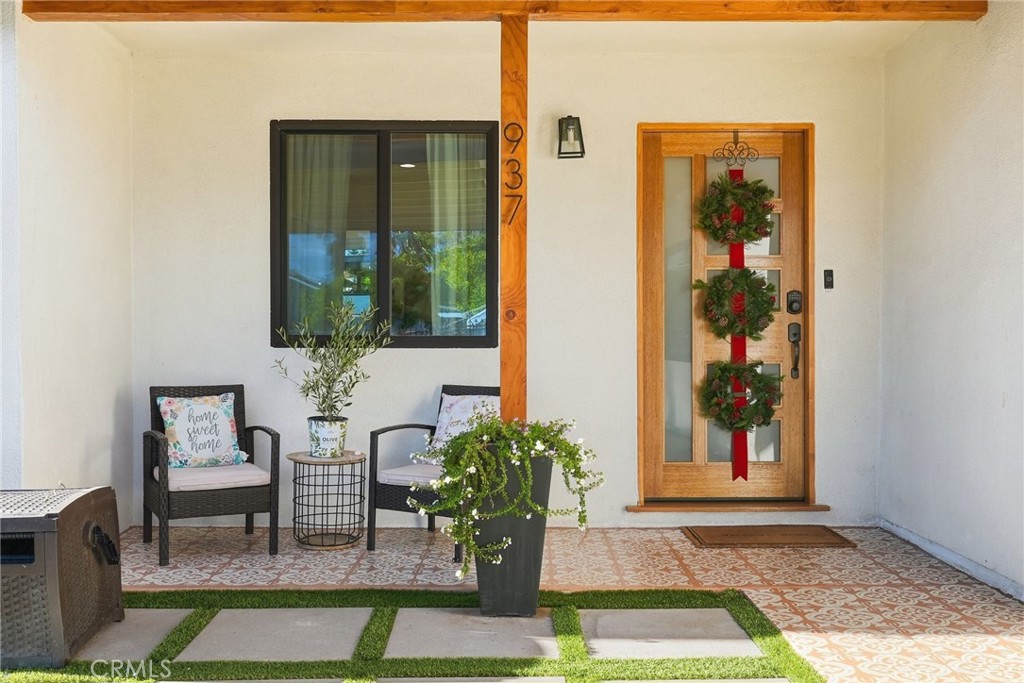 MLS #PW25271211 image #1