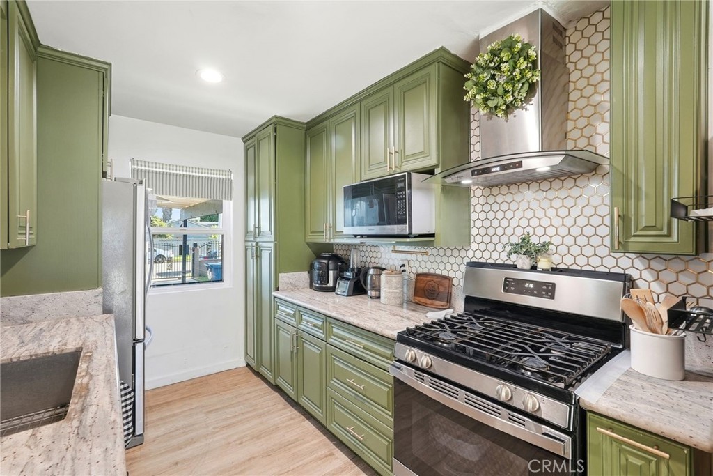 MLS #PW25271211 image #3