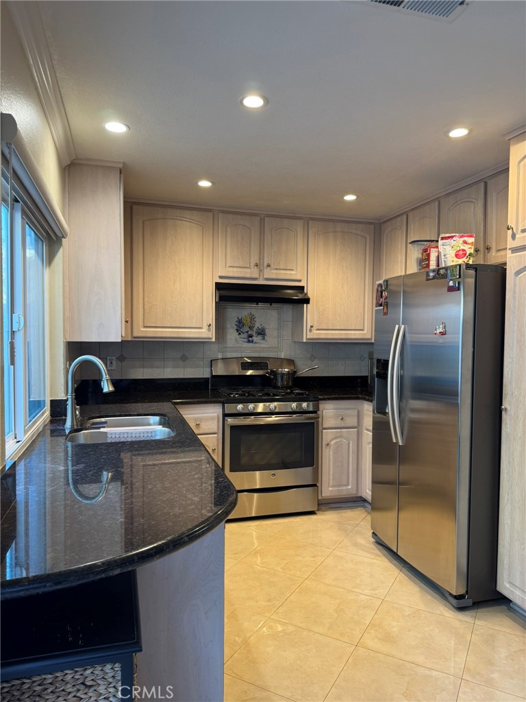 MLS #PW25271239 image #11