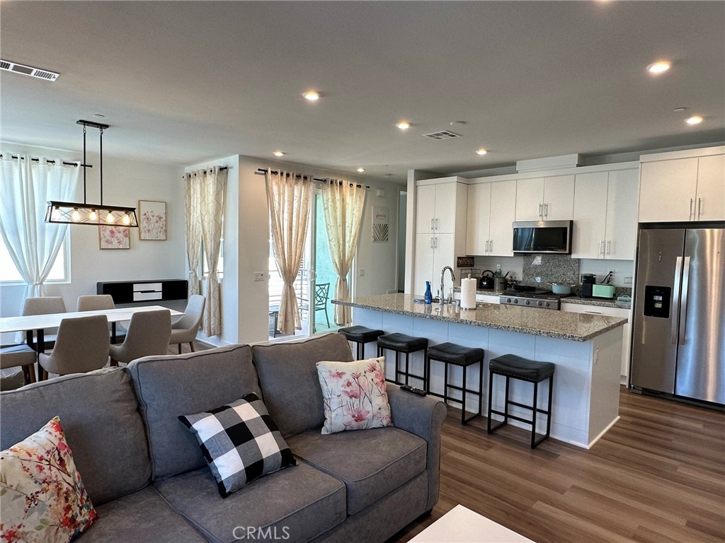 MLS #PW25271284 image #4