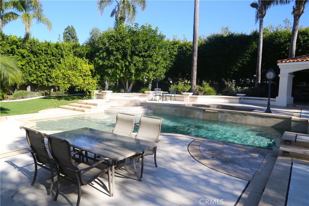 MLS #PW25271357 image #2