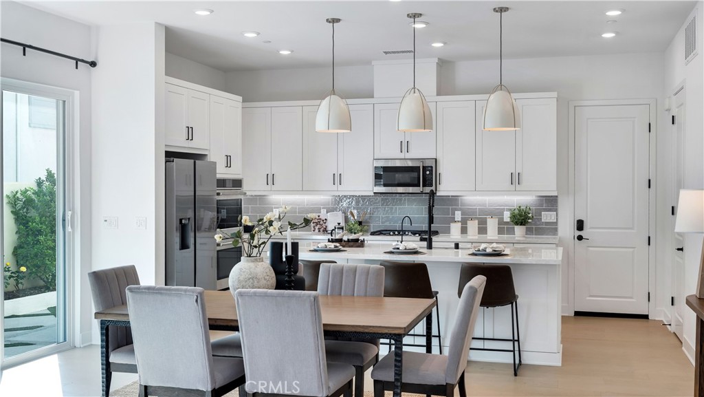 MLS #PW25271397 image #2