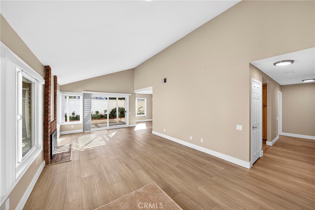 MLS #PW25271917 image #2