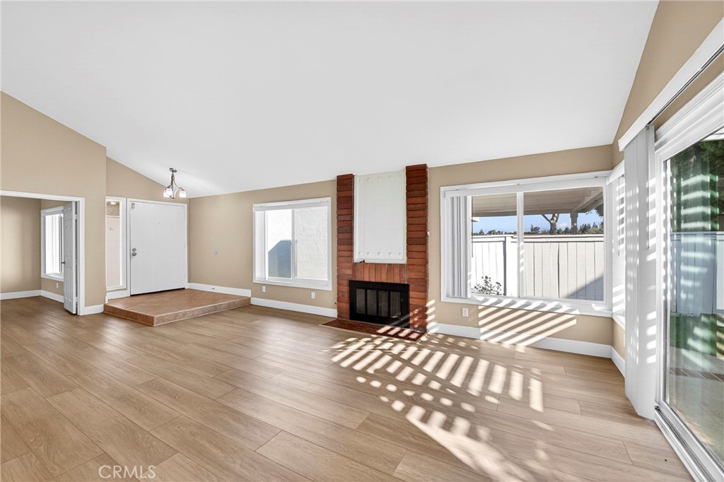 MLS #PW25271917 image #6