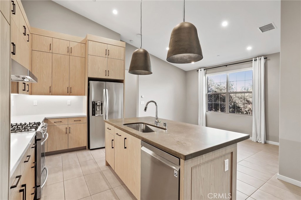 MLS #PW25271926 image #7