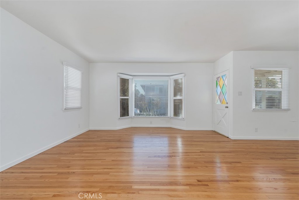 MLS #PW25271945 image #5