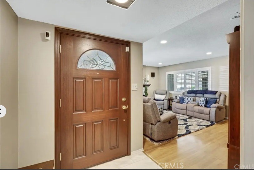 MLS #PW25271986 image #1