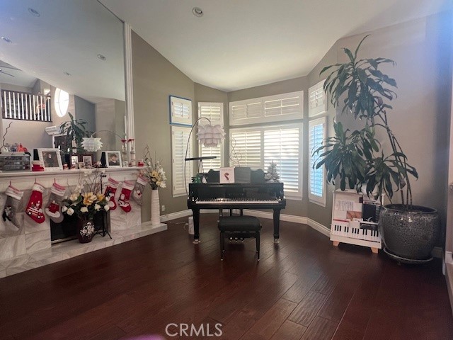 MLS #PW25272026 image #2