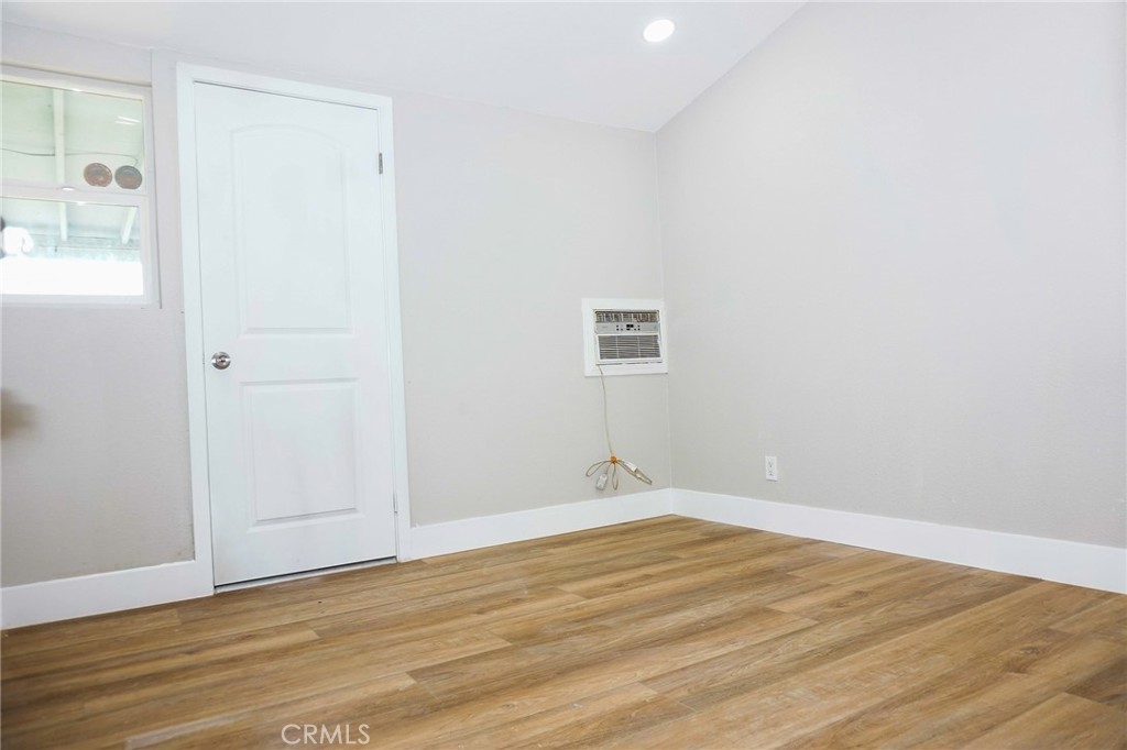 MLS #PW25272110 image #4