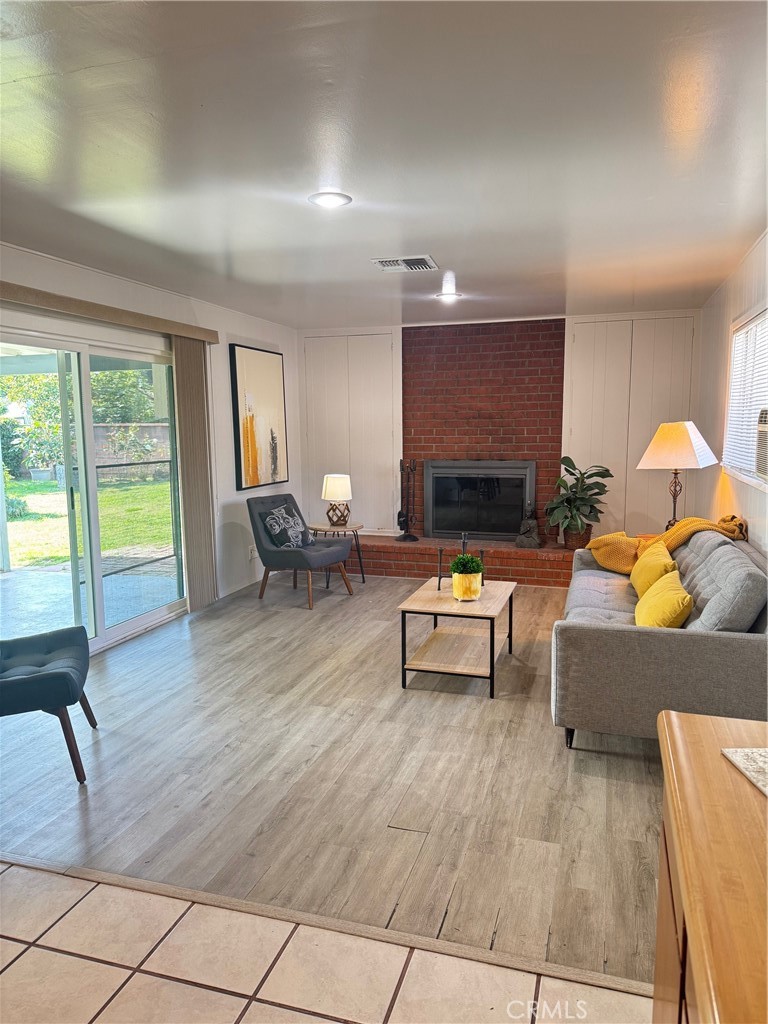 MLS #PW25272127 image #1