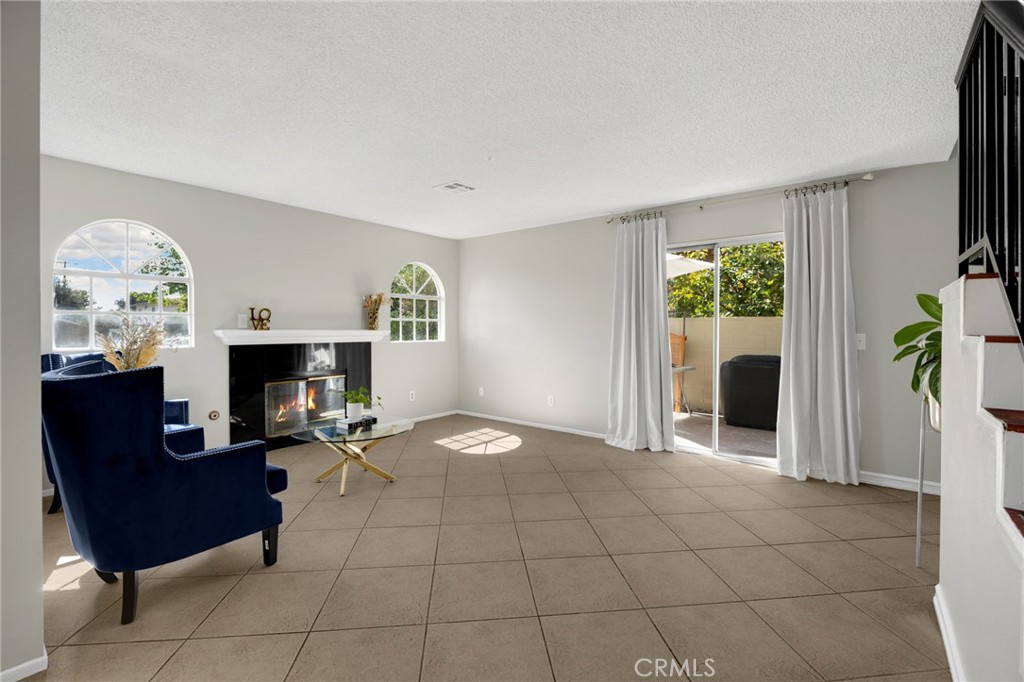 MLS #PW25272190 image #5