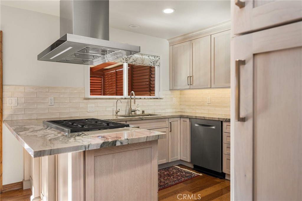 MLS #PW25272213 image #10