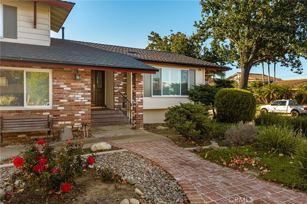 MLS #PW25272213 image #2