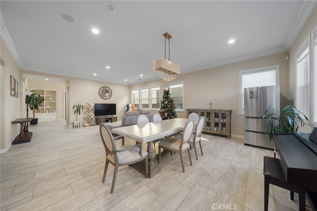 MLS #PW25272219 image #5