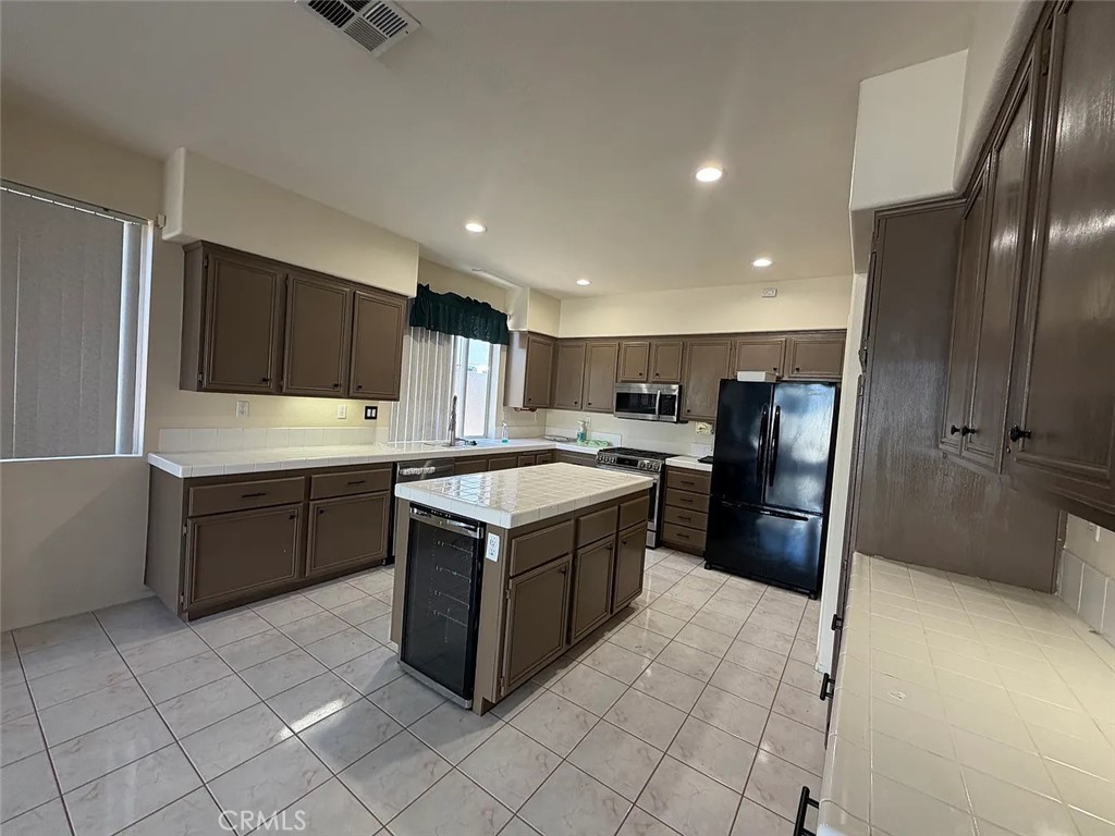 MLS #PW25272225 image #6