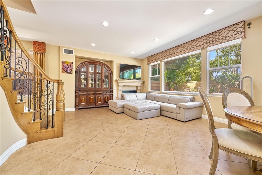 MLS #PW25272340 image #12