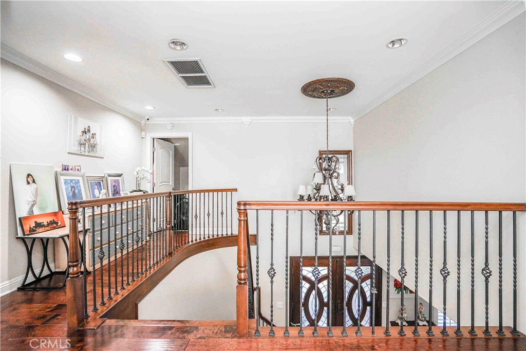 MLS #PW25272394 image #32