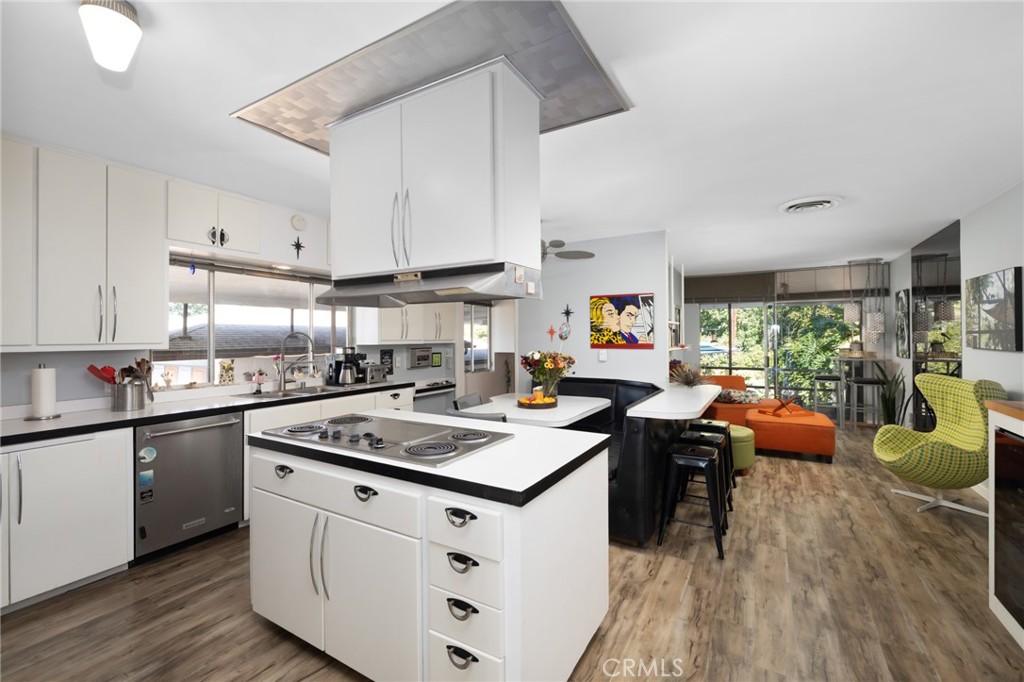 MLS #PW25272427 image #3