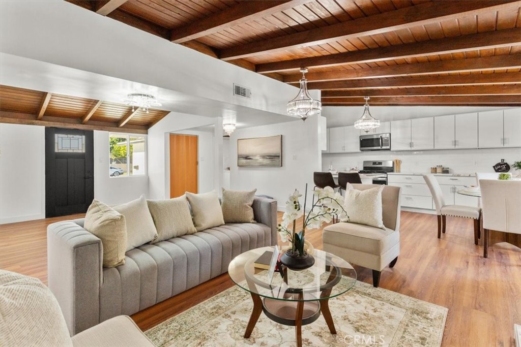 MLS #PW25272646 image #4