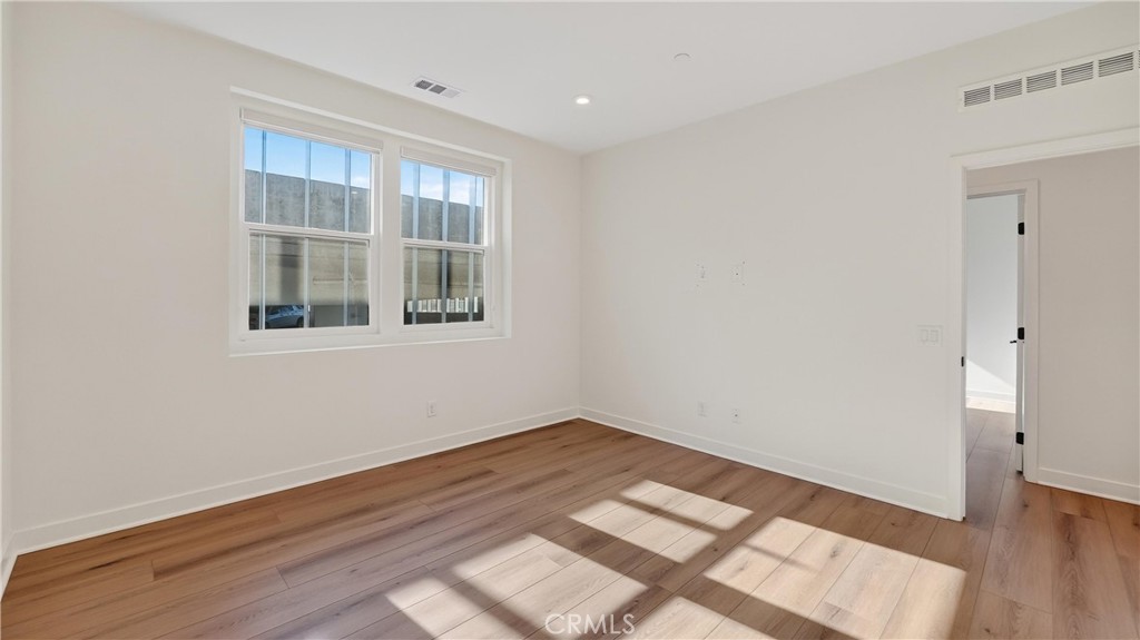 MLS #PW25272650 image #28