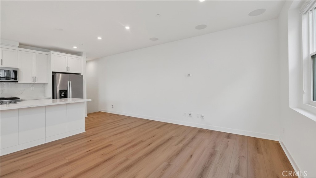 MLS #PW25272650 image #7