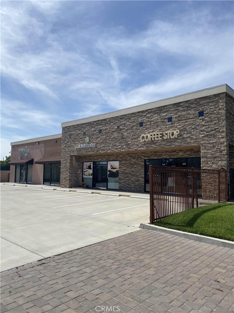 MLS #PW25272665 image #0