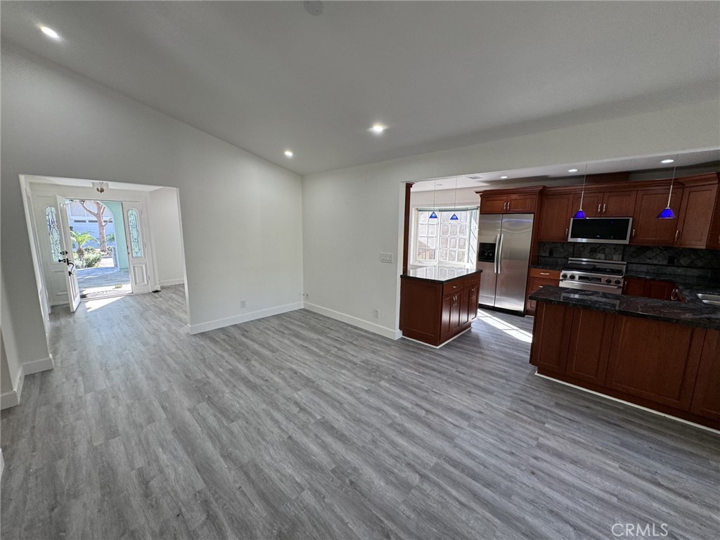 MLS #PW25272834 image #11