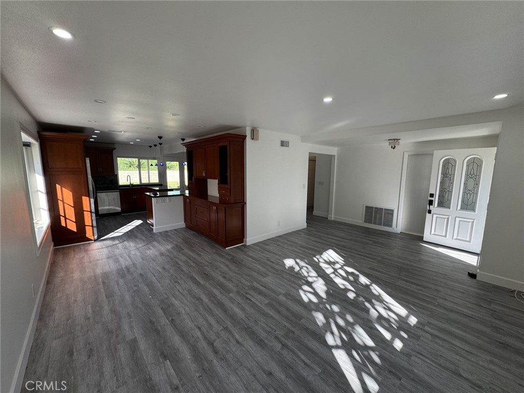 MLS #PW25272834 image #5