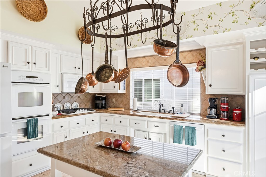 MLS #PW25272907 image #15