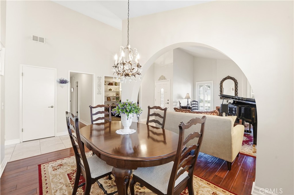 MLS #PW25272907 image #8