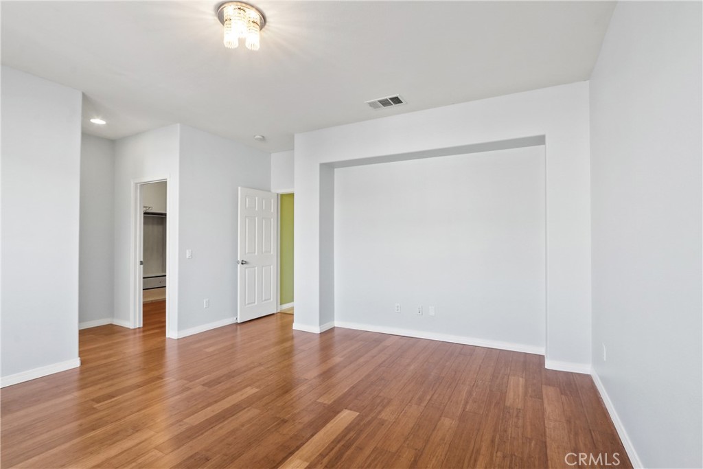 MLS #PW25272948 image #7