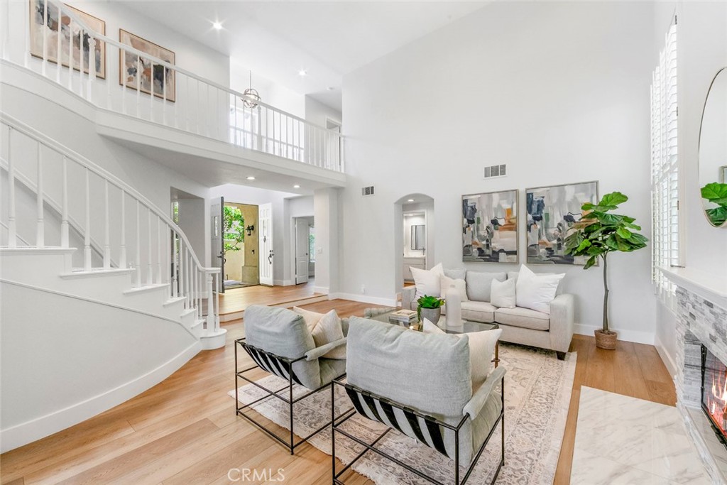 MLS #PW25272957 image #10