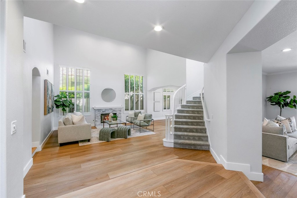 MLS #PW25272957 image #5